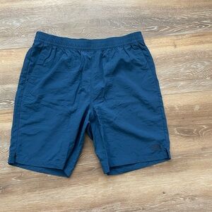 North Face Pull-On Adventure Shorts. Men. M. Blue. NWT
